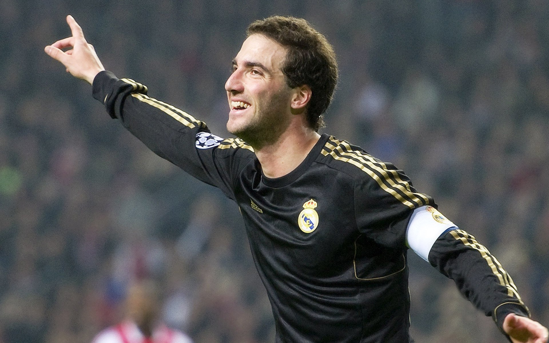 多特蒙德主场惜败，利物浦晋级八强，利物浦逆转多特蒙德